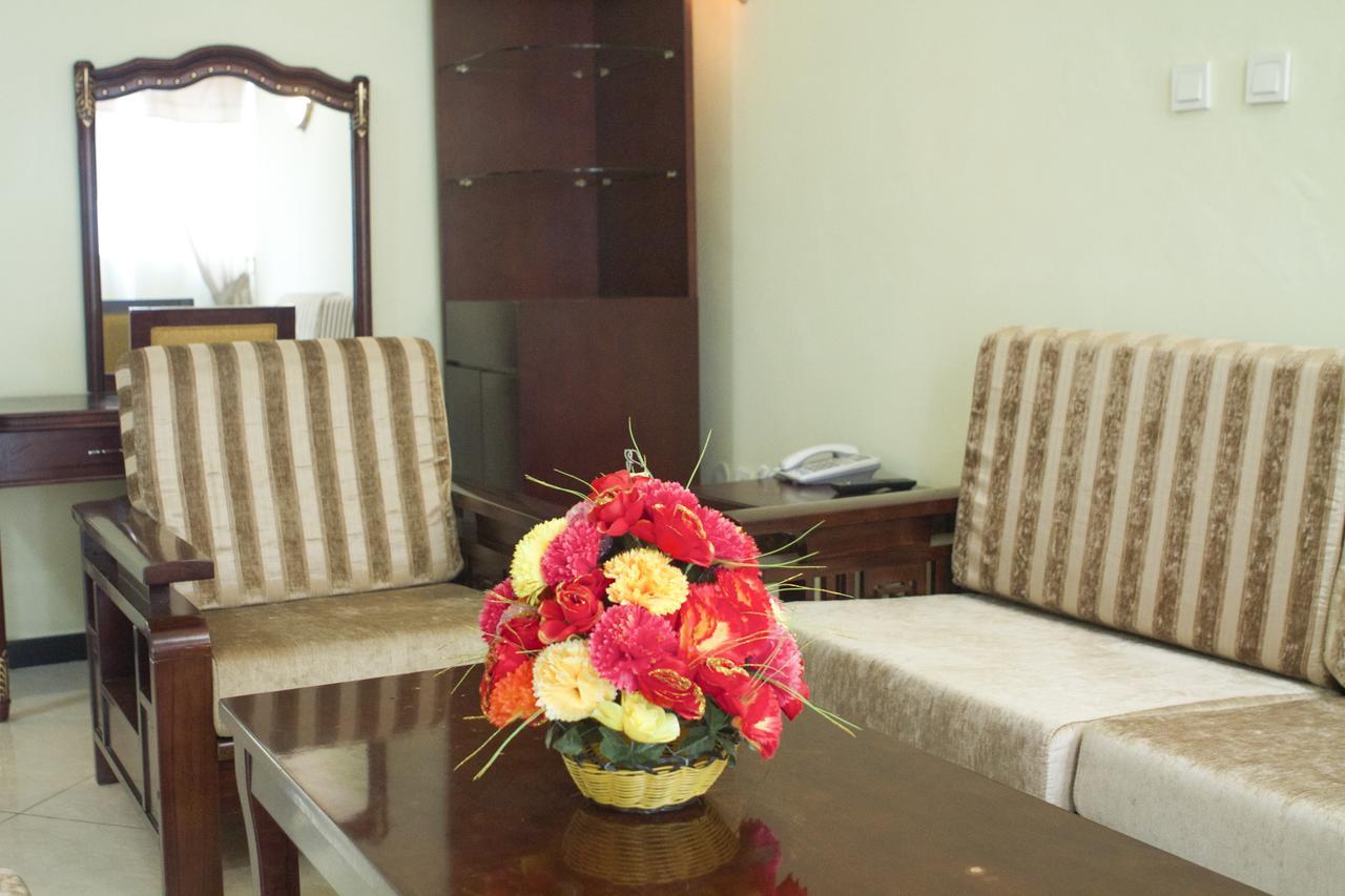 AG Hotel Gondar Buitenkant foto